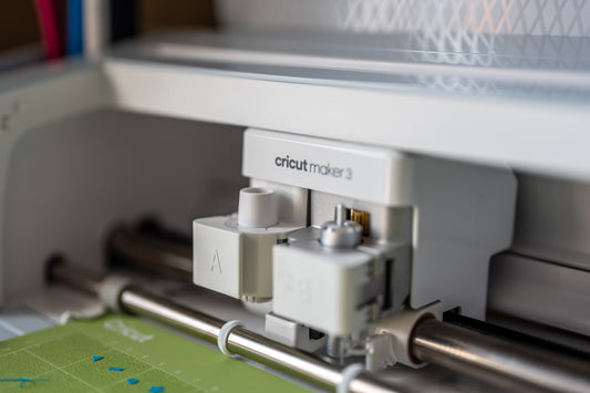 A Guide for Crafters: Cricut, Glowforge, and Other Cutting Machines